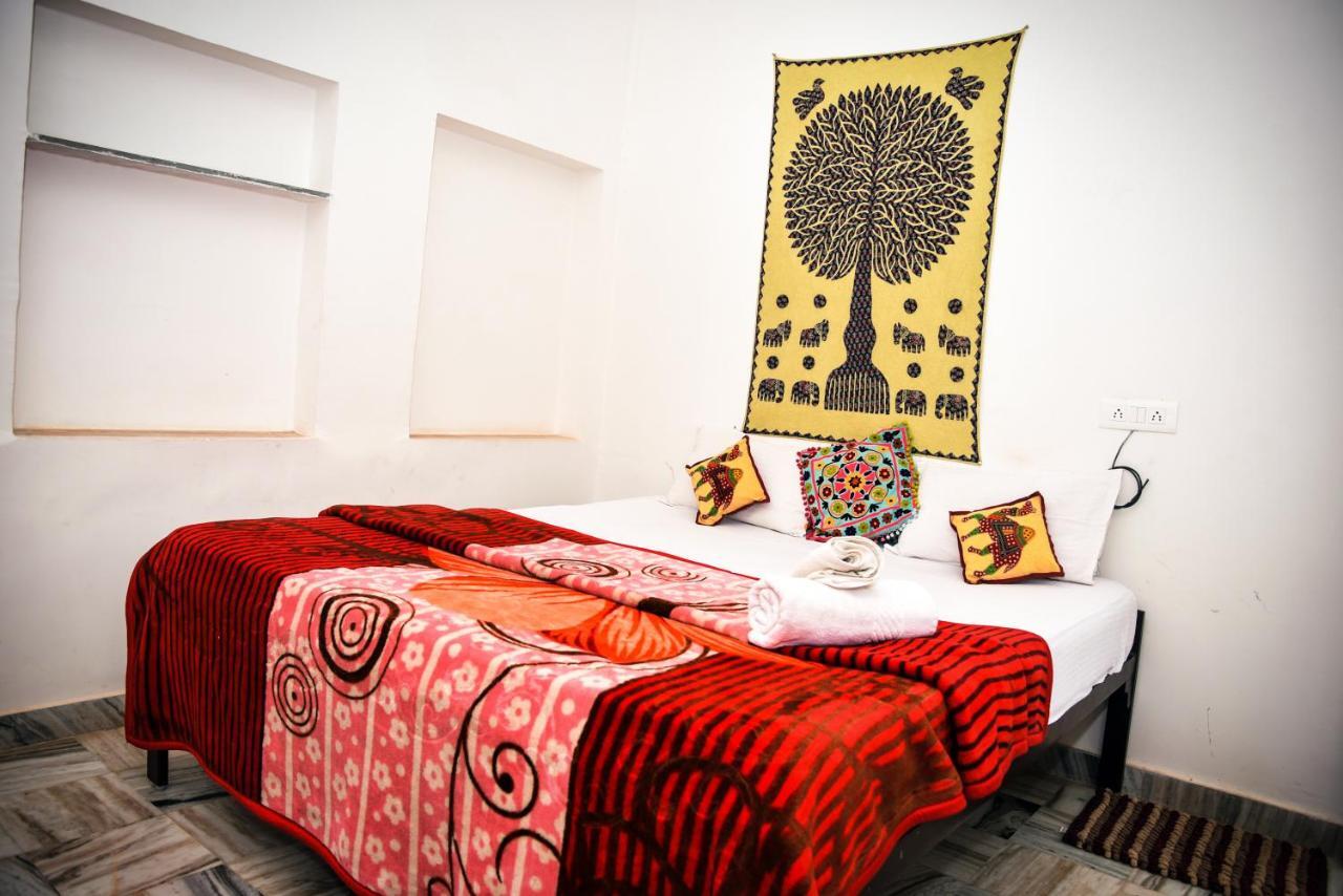 Hotel Zoola Palace Pushkar Extérieur photo