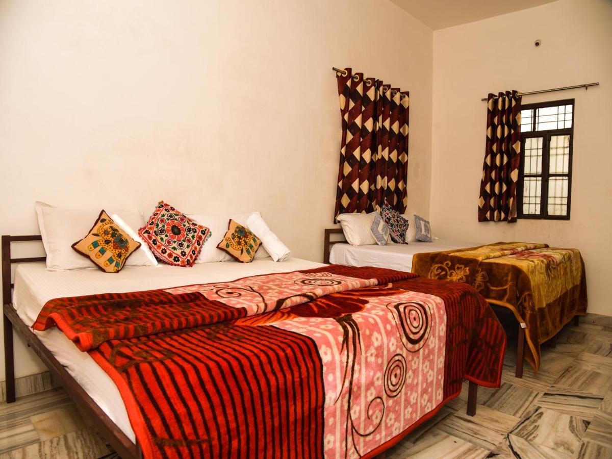 Hotel Zoola Palace Pushkar Extérieur photo
